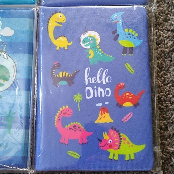 🦕6 Piece Dinosaur Journal/ Desk Set🦕 - Picture 5 of 10